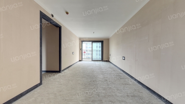 保利和光屿湖沁园二手房实景图