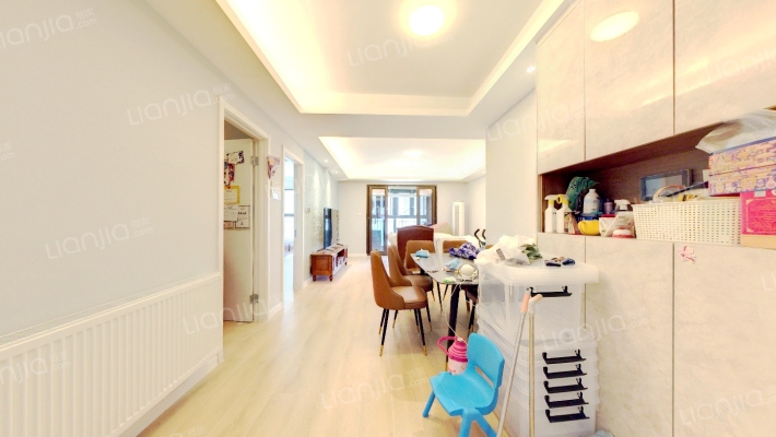 绿地国际理想城五期二手房实景图