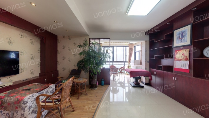 金宇紫林广场二手房实景图