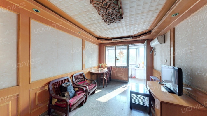 港中新村三区二手房实景图