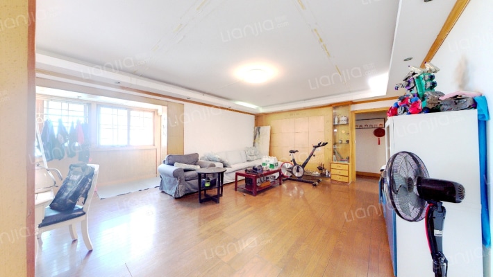 芳草地二手房实景图