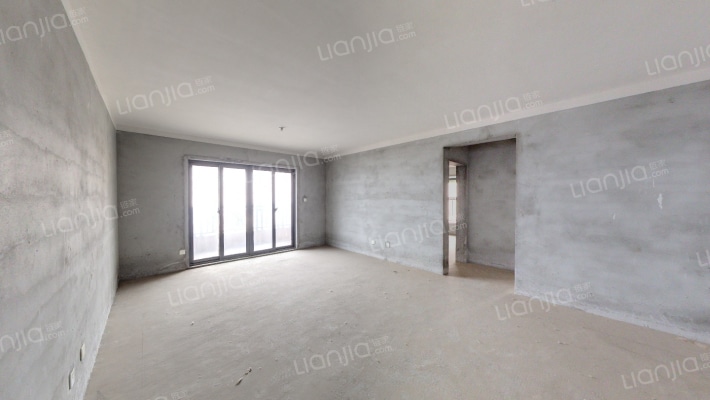 普罗旺斯小镇二手房实景图