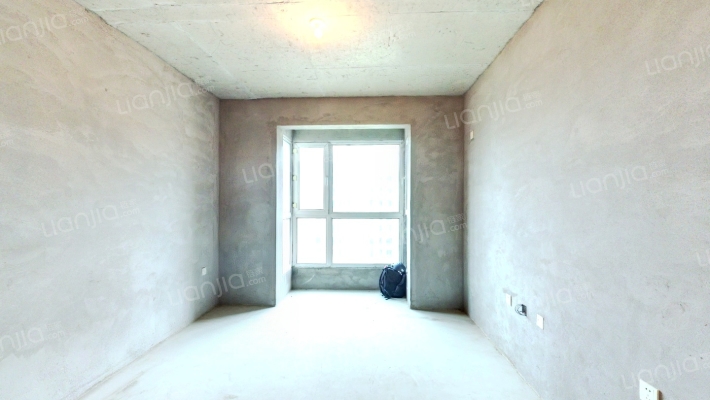 东鸿艺境二手房实景图