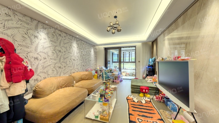 瑞虹新城天悦郡庭二手房实景图