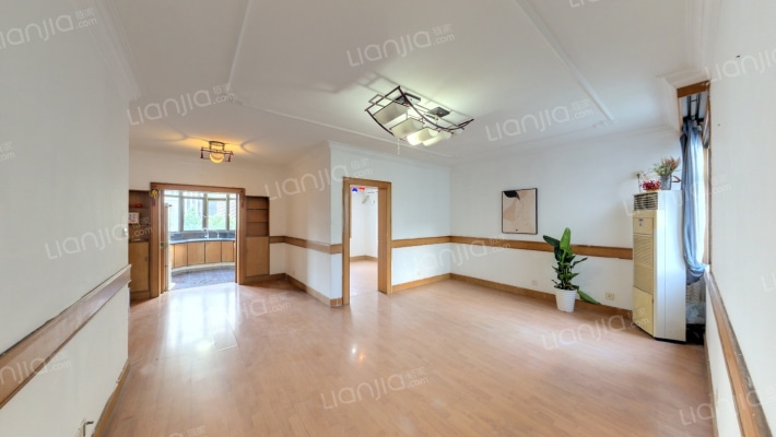 东方明珠大宁公寓二手房实景图