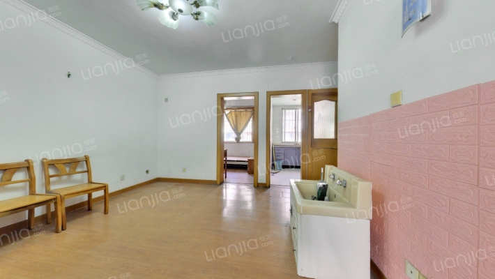 新风巷78-79号二手房实景图