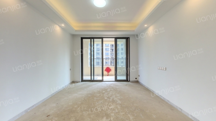 湖畔学苑二手房实景图