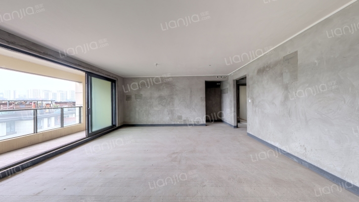 融创九棠府二期二手房实景图