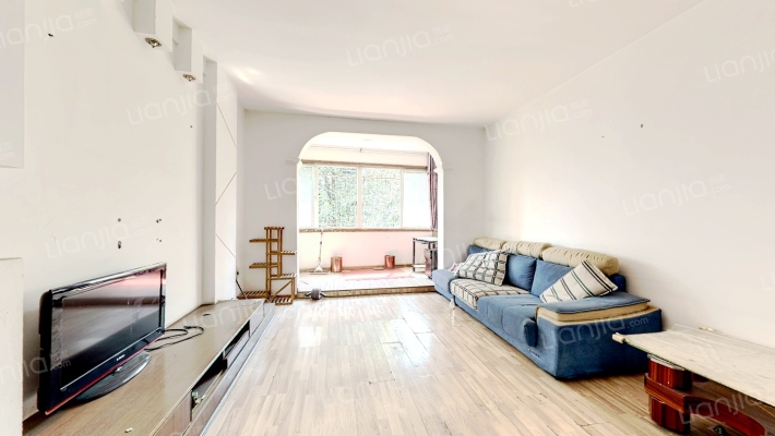 湖滨新苑二手房实景图