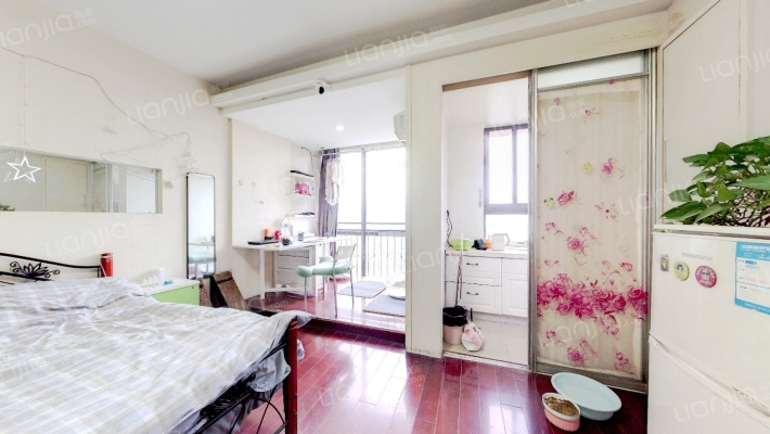 苹果都市二手房实景图