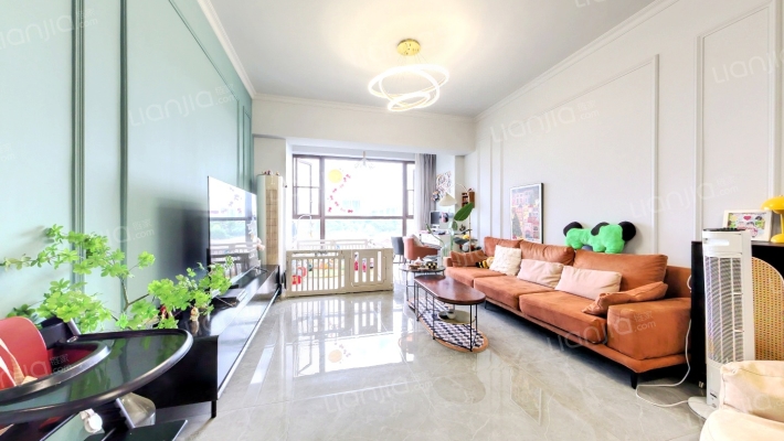 麓山国际悦庭二手房实景图