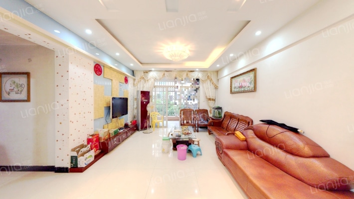 顺宝花园二手房实景图