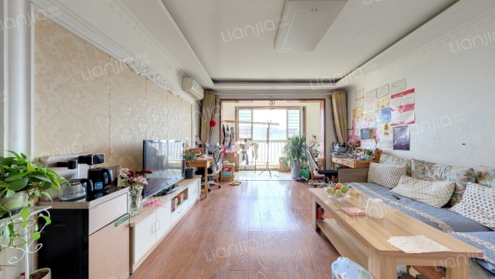 怡源居二手房实景图