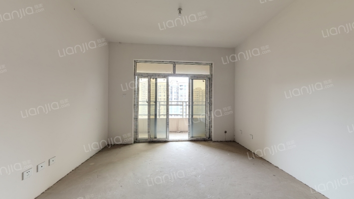 环湖雅居B区C组团二手房实景图