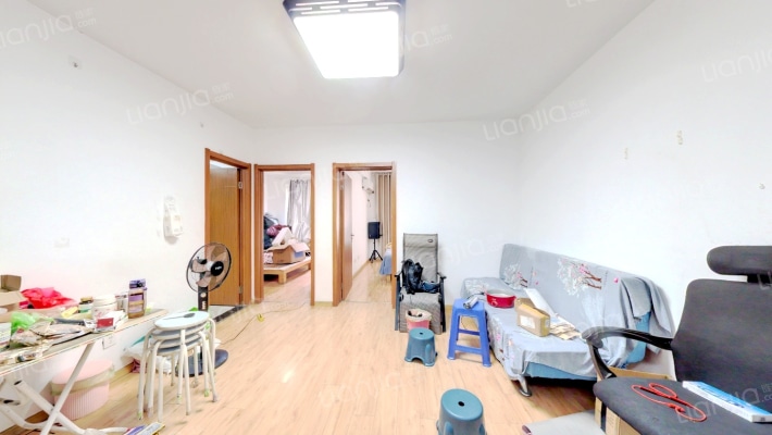 石埠湾秋山苑二手房实景图