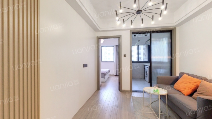 郡枫绿园西区二手房实景图