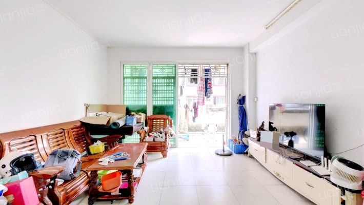 逸翠华庭一期二手房实景图