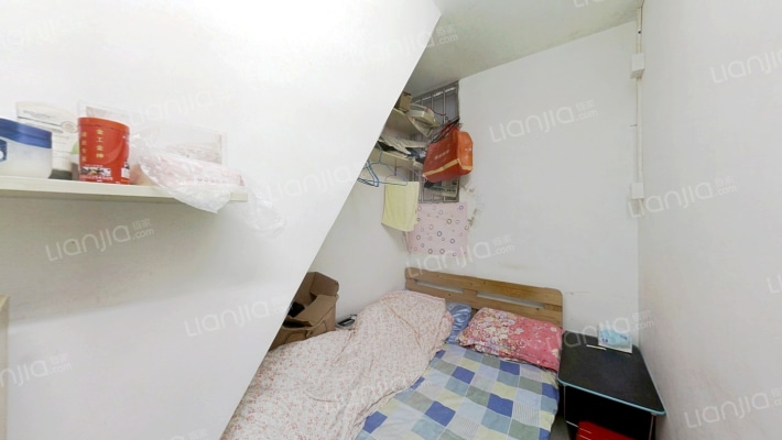 华贵路二手房实景图