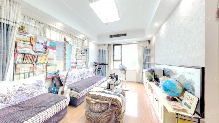 汀香美域二手房实景图