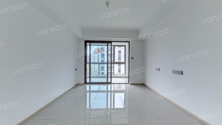 柏悦翔湾二手房实景图