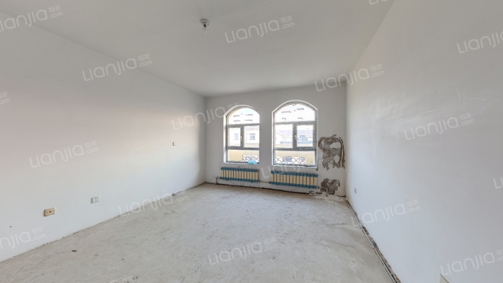 欧陆风情小镇二手房实景图