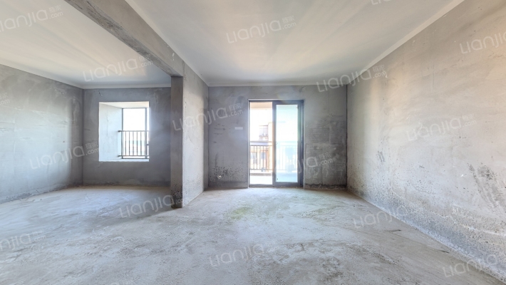 现代天外天小镇二手房实景图