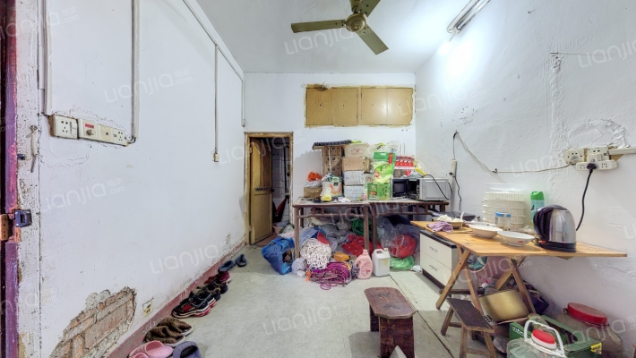 河沿街二手房实景图