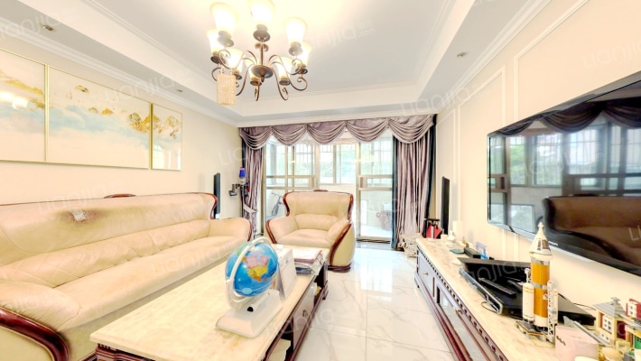 匡庐花园二手房实景图