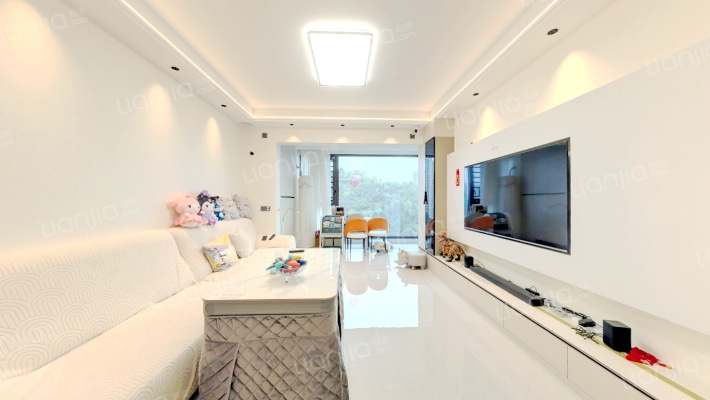 中海映山湖观湖二手房实景图