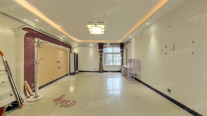 粮食局家属院二手房实景图