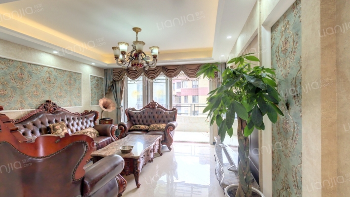 新鸥鹏凤凰城二期A区二手房实景图