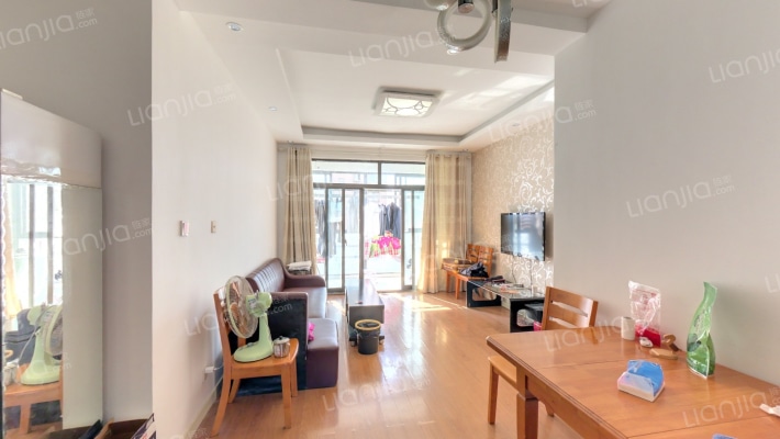 恒龙尚品嘉苑二手房实景图