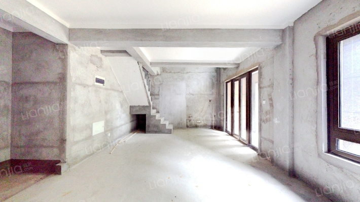 融信海月江潮二手房实景图