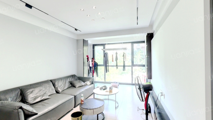 琥珀名城和园二手房实景图