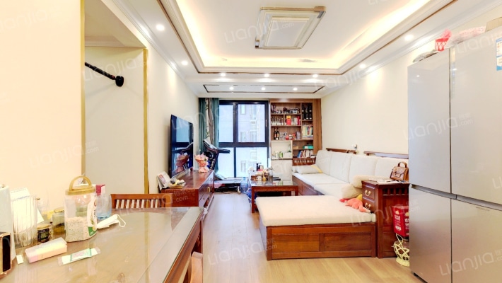 中房芳华美地二手房实景图