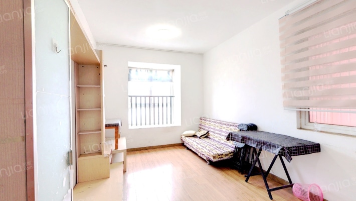 亲亲家园二手房实景图