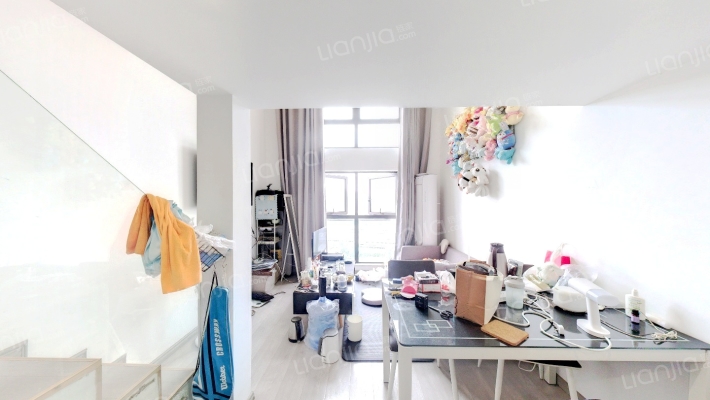 江铃卡卡公寓二手房实景图