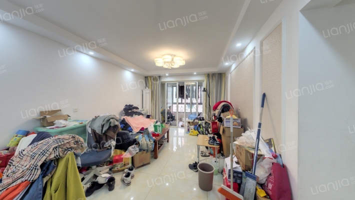 秦湾景园西区二手房实景图