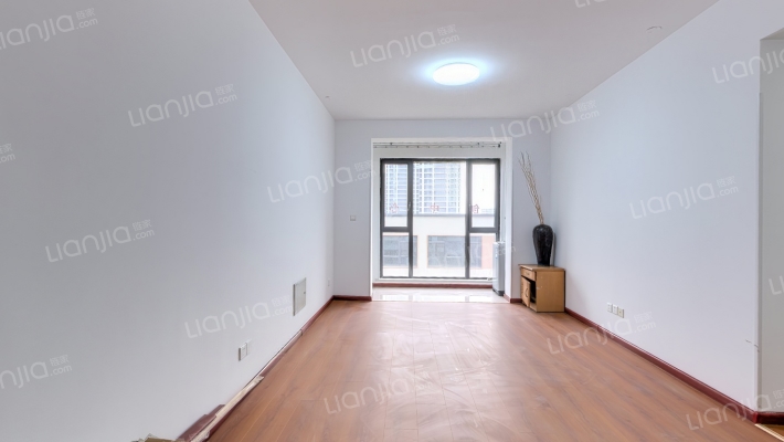 融创臻瑞园二手房实景图