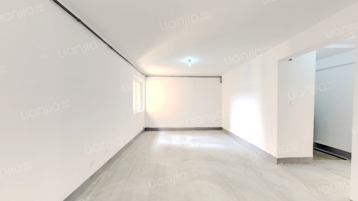 龙西新寓二手房实景图