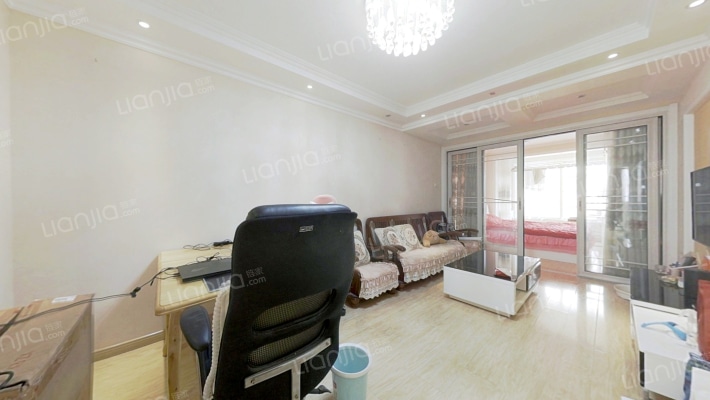 威海路步行街三期二手房实景图