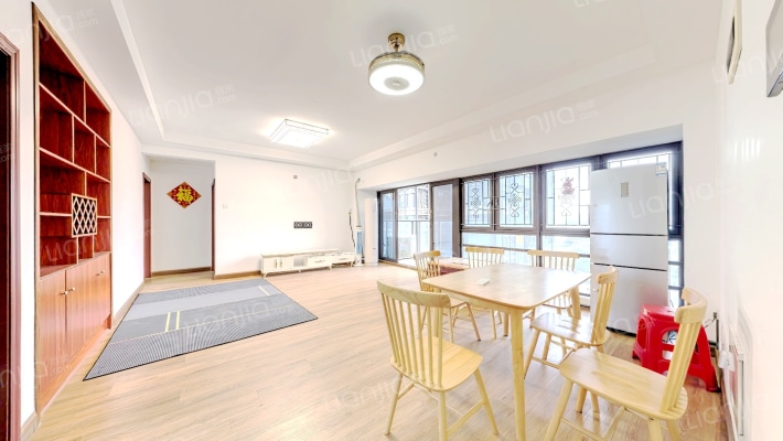 珑门二手房实景图