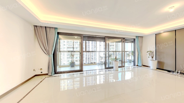 融创九樾府C区二手房实景图