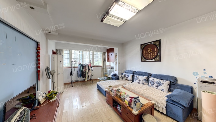 鼓风机厂宿舍二手房实景图