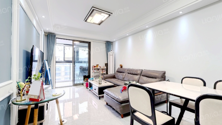 尼盛绿城春江明月二手房实景图