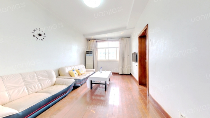 鲈乡苑二手房实景图