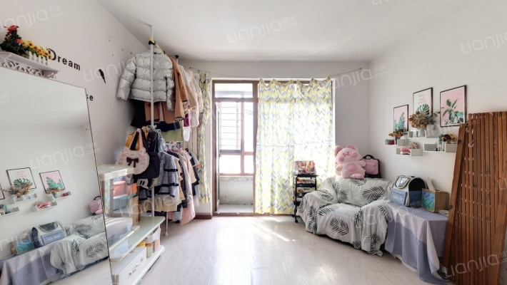 华亭丽园二手房实景图