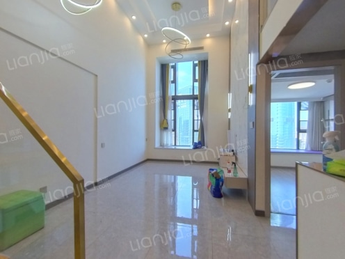 整租·环球汇广场 3室1厅 东北