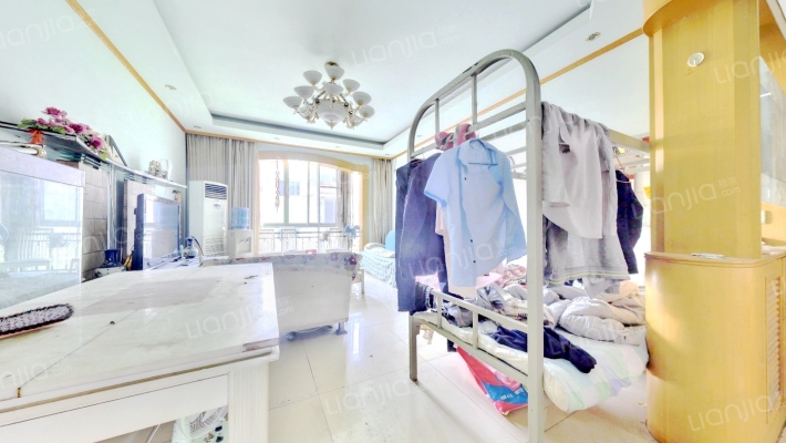 千禧公寓A区二手房实景图