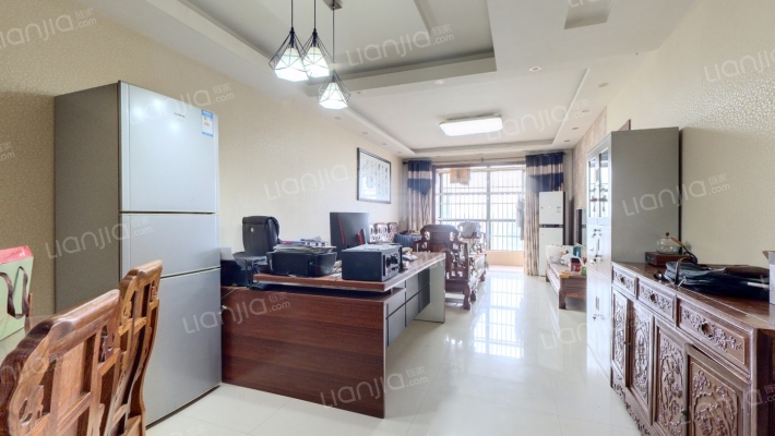 蔚蓝领寓二手房实景图